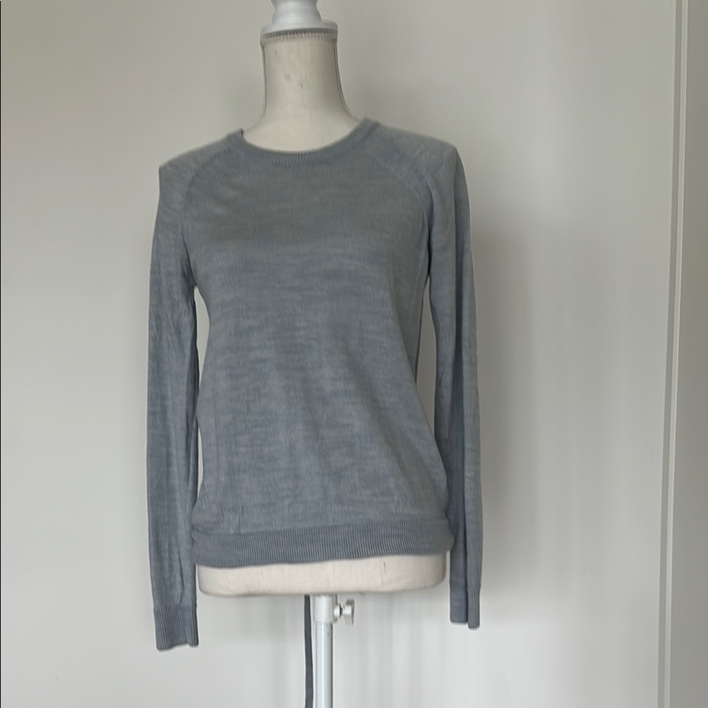 Lululemon Athletica Gray Crewneck Sweater Lightweight Knit